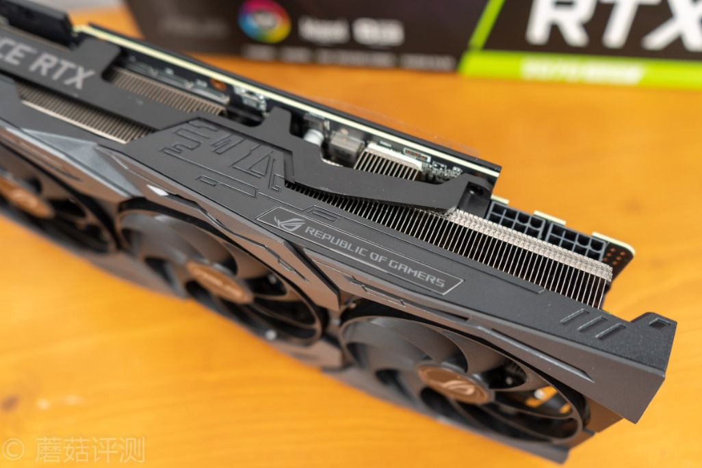 极致冷静体验一流华硕rogstrixrtx2070sa8ggaming显卡开箱评测