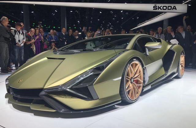 千万级跑车兰博基尼sián幸运双星买不起欣赏一下还是可以滴