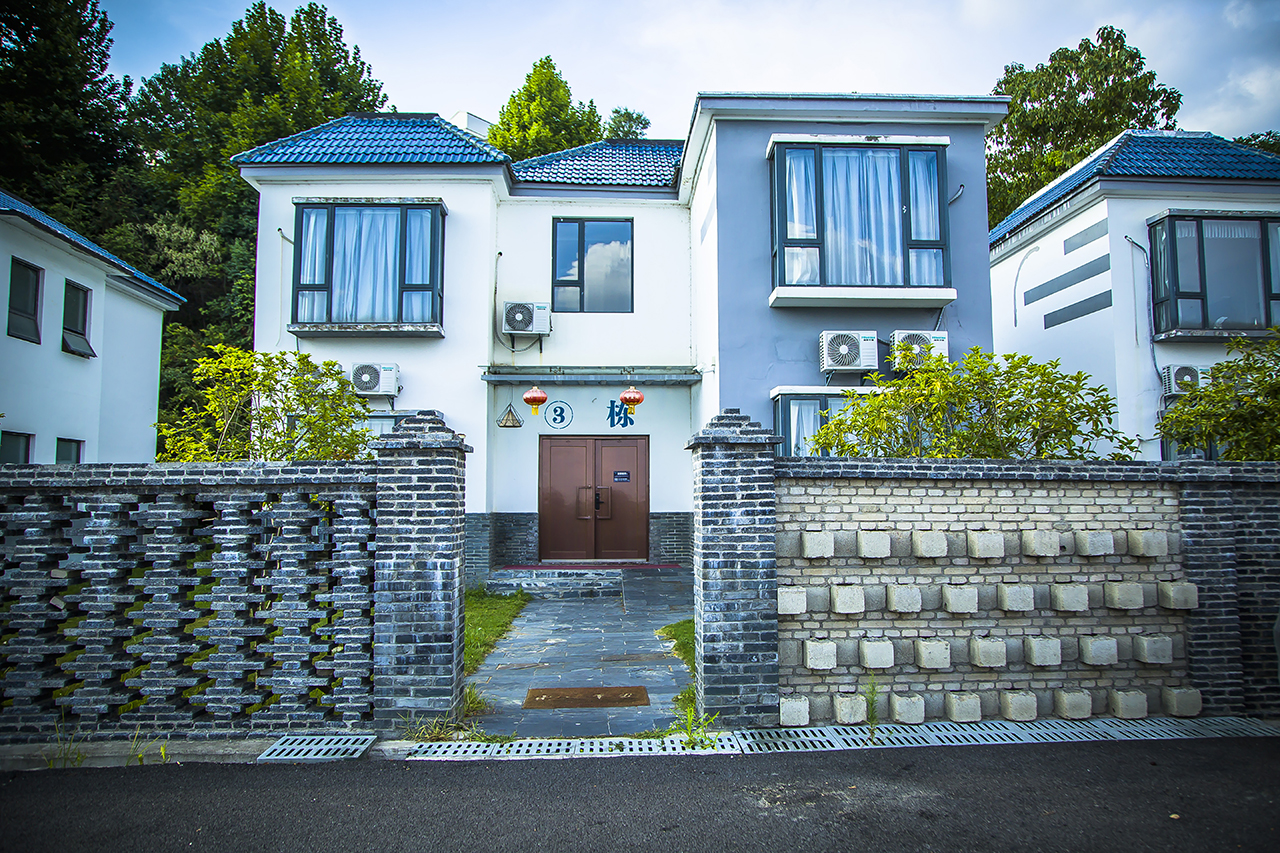 什么汪峰来了还开演唱会红安帝王湖原来这样有趣