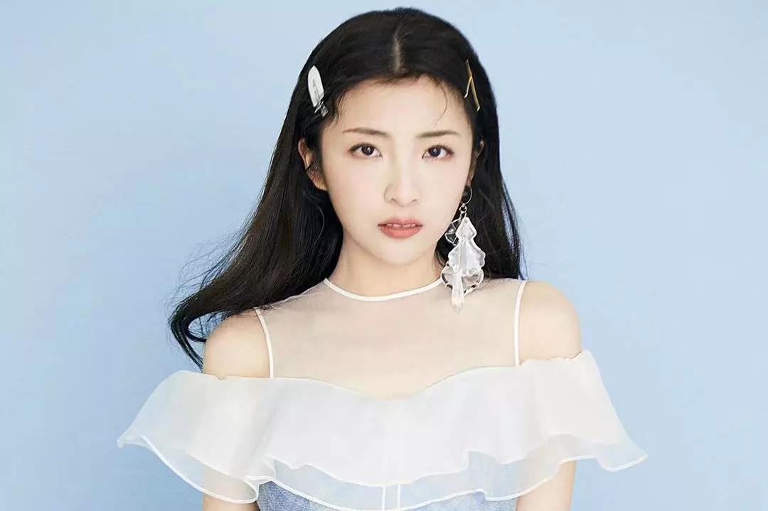 星刊娱乐专访厉蔺菲双子座ab型欢脱少女的演艺路