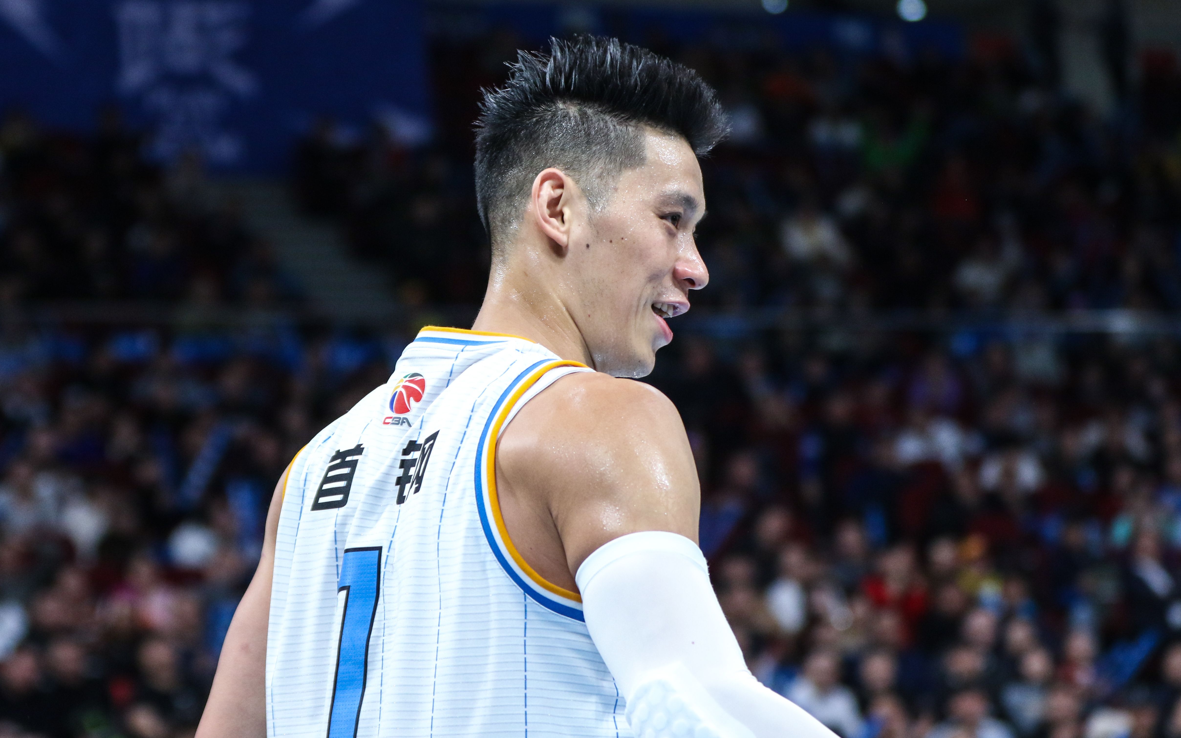 与猛龙前队友相逢林书豪狂练三分期待反弹