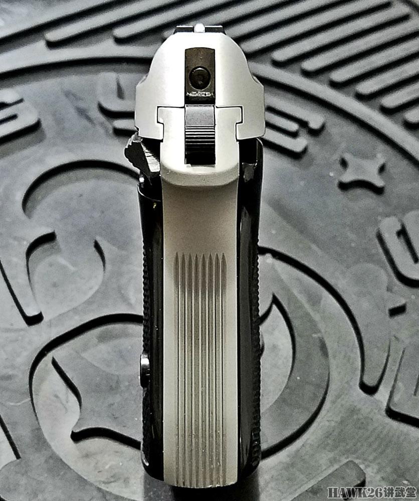 评测贝雷塔3032汤姆猫非常特殊的袖珍手枪充满意大利风情