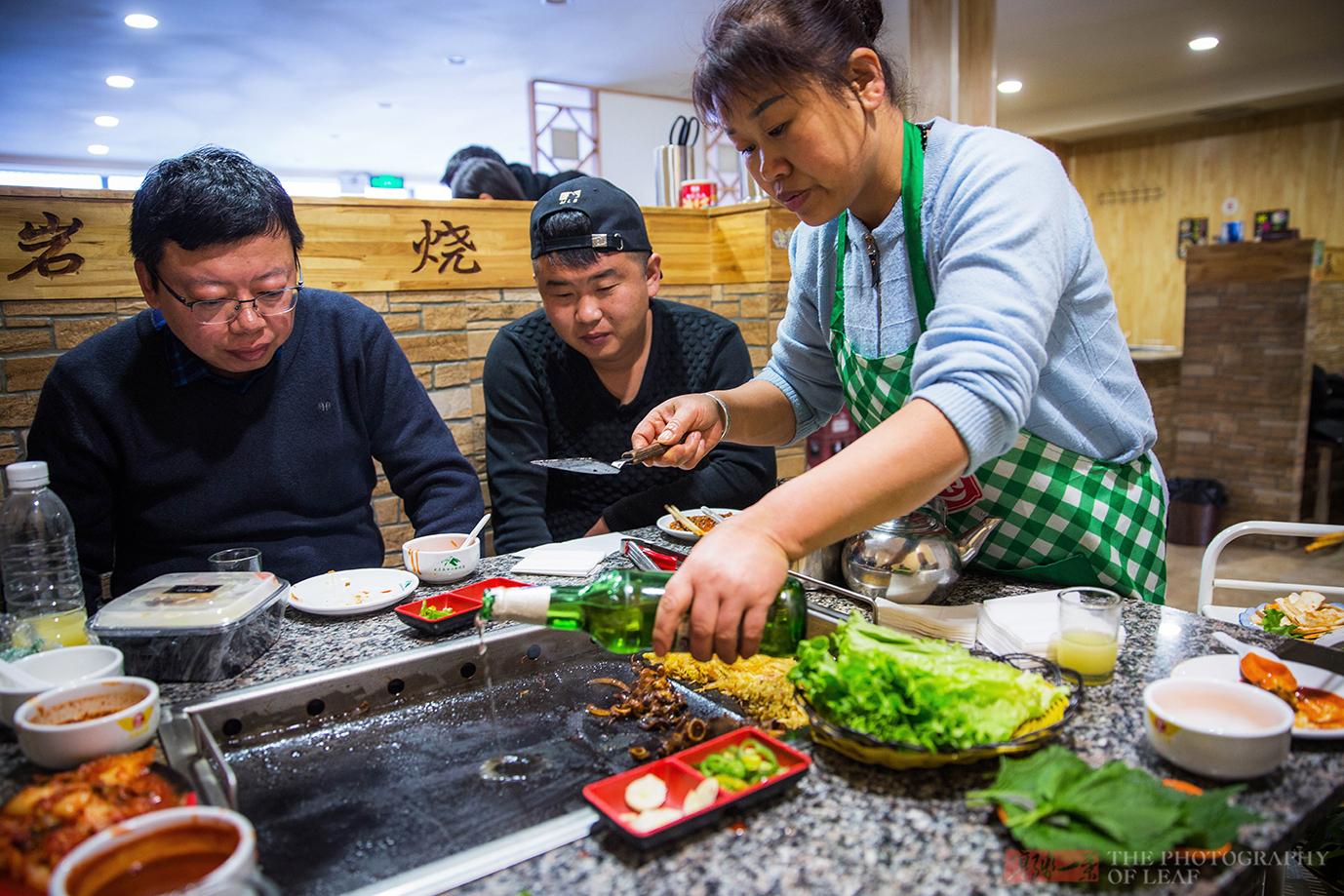 吃烧烤只服东北人,如此的食材和吃法,其它地方真吃不到