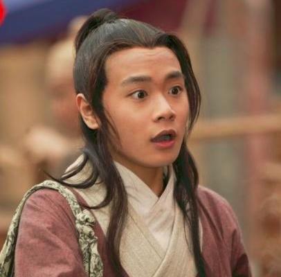 《宝莲灯》沉香携女友现身,甜蜜笑容让人羡慕