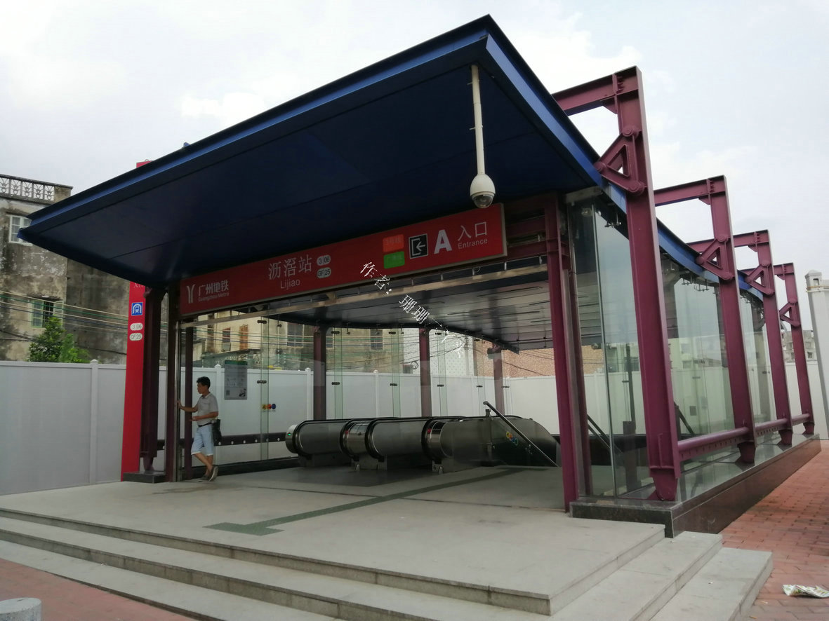 沥滘村位于广州的海珠区,现在是广州海珠区最大的城中村,紧临珠江后