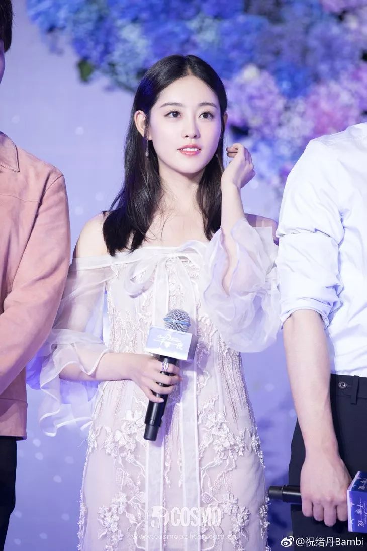 美人计金希澈卖力安利祝绪丹的样子像极了每一位饭圈女孩
