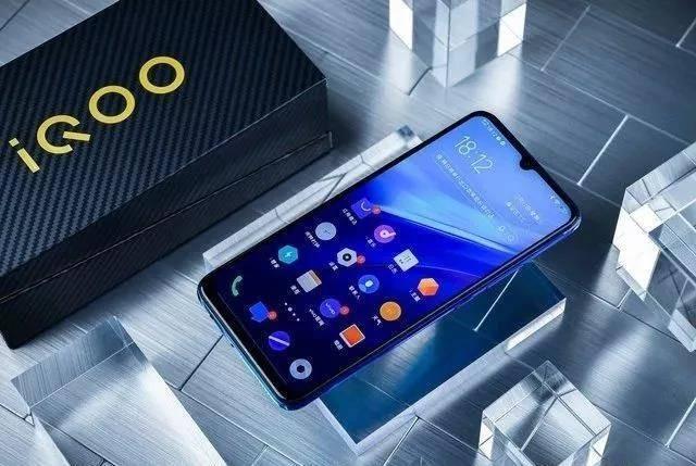 啥手机能跑50万 分啊?iqoo neo 855竞速版上手评测