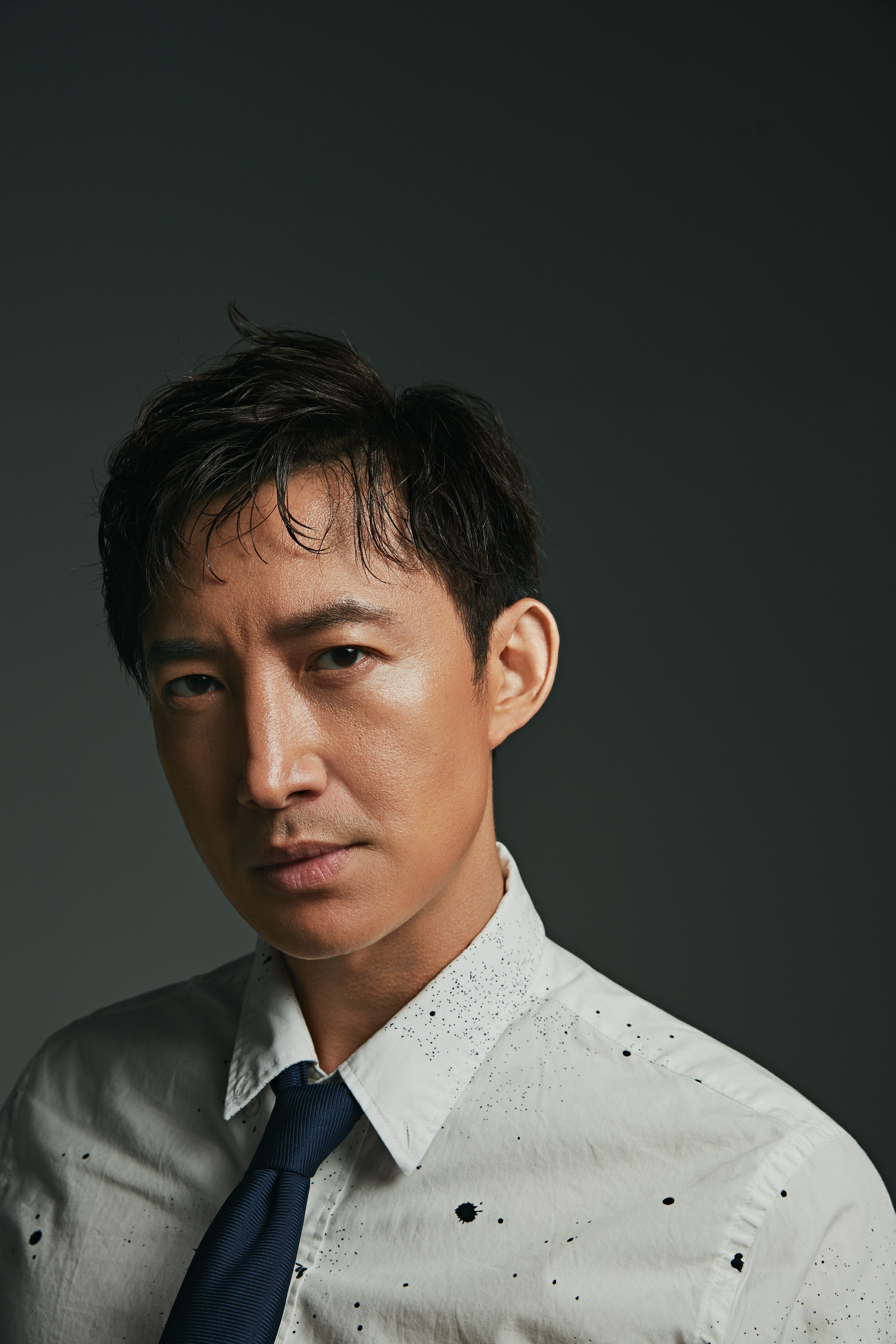 为了《庆余年》滕梓荆下线那场戏,王阳脸都摔肿了__凤凰网