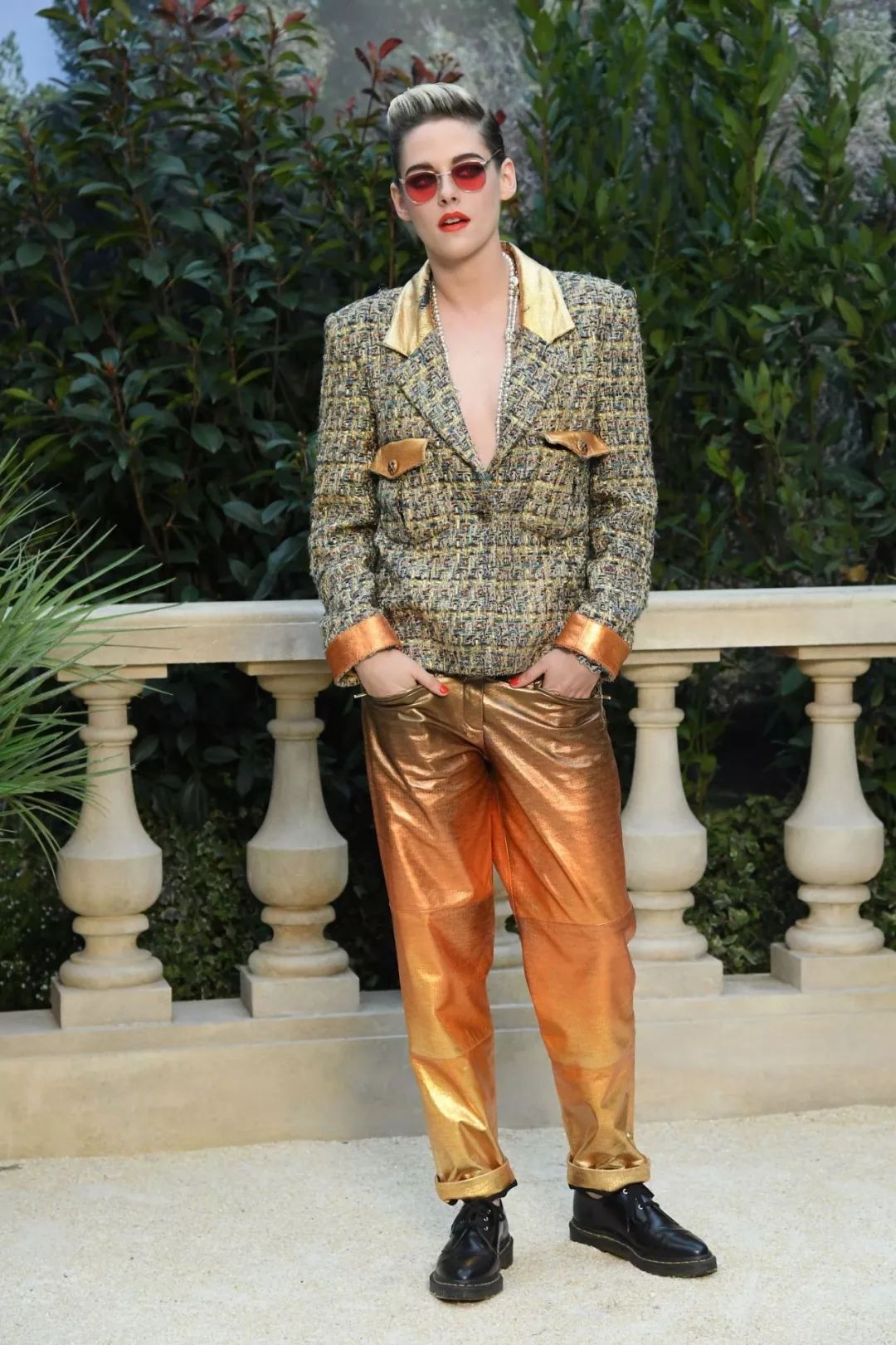 彩虹屁| 穿西装的小k,你无法招架