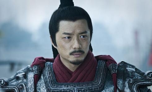 名将韩信早年流浪市井,遭市井小人欺辱,本可杀之却选择自取其辱