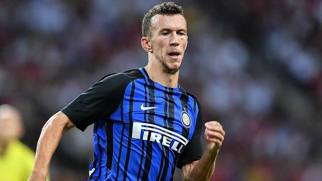 拜仁对曼联目标感兴趣 正与国米谈判中 认为勒罗伊是明智的选择