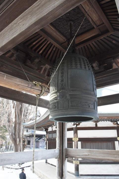 日本寺庙遭投诉后今年除夕不敲钟 民众感叹:年味没了__凤凰网