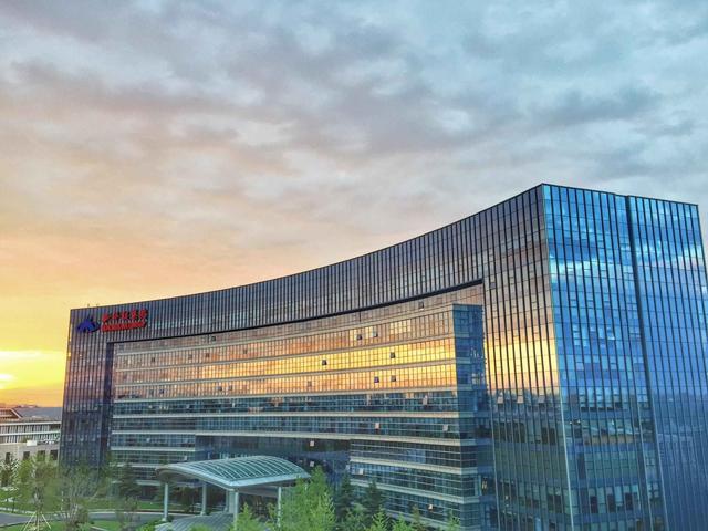 新华联文旅转型7年扣非降八成 傅军3亿借款逾期股权质押率97%__凤凰网