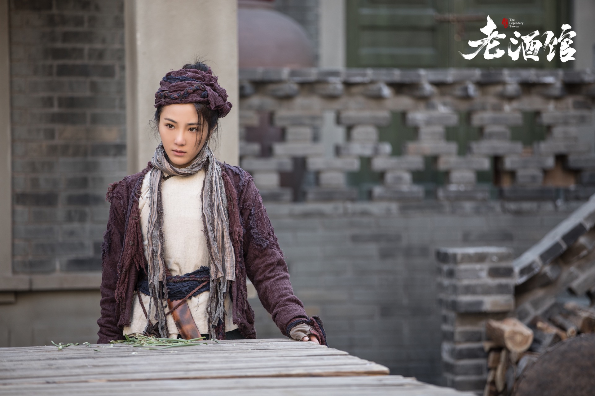 张可盈老酒馆硬核上线乞丐装突破形象哭戏瞩目