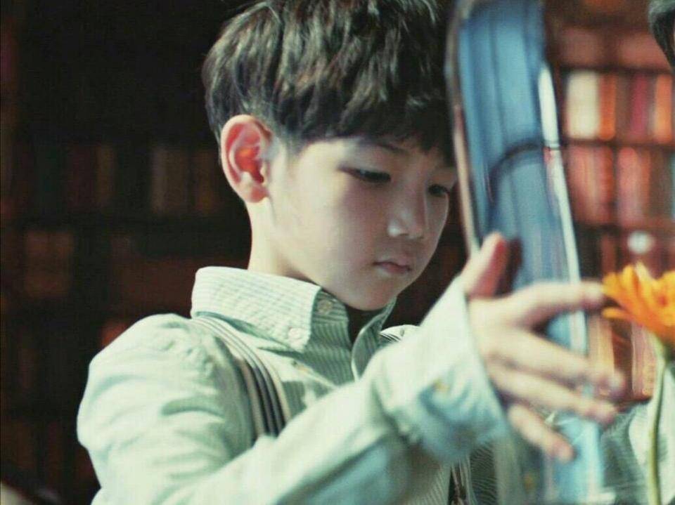 爸爸去哪儿回归引热议耿乐温柔奶爸获赞和杨烁对比鲜明