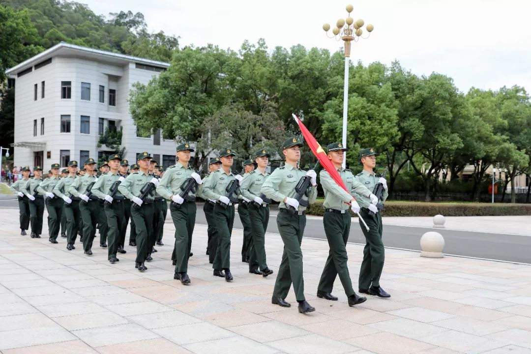 军区在家的办局以上领导,机关干部,直属队官兵以及中央军委审计署福州