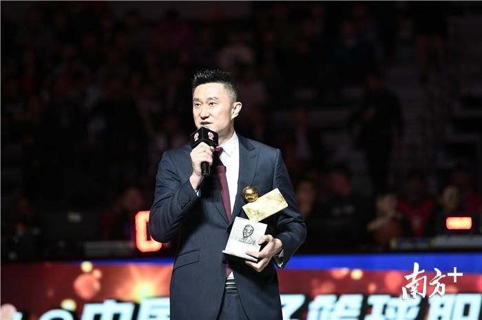 杜锋出任中国男篮主教练,这是他与东莞篮球的故事