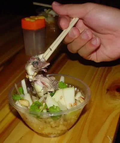 菜品:生鱼刺身味道:味道鲜甜,入口即化产地:南宁周边地区简介:在南宁