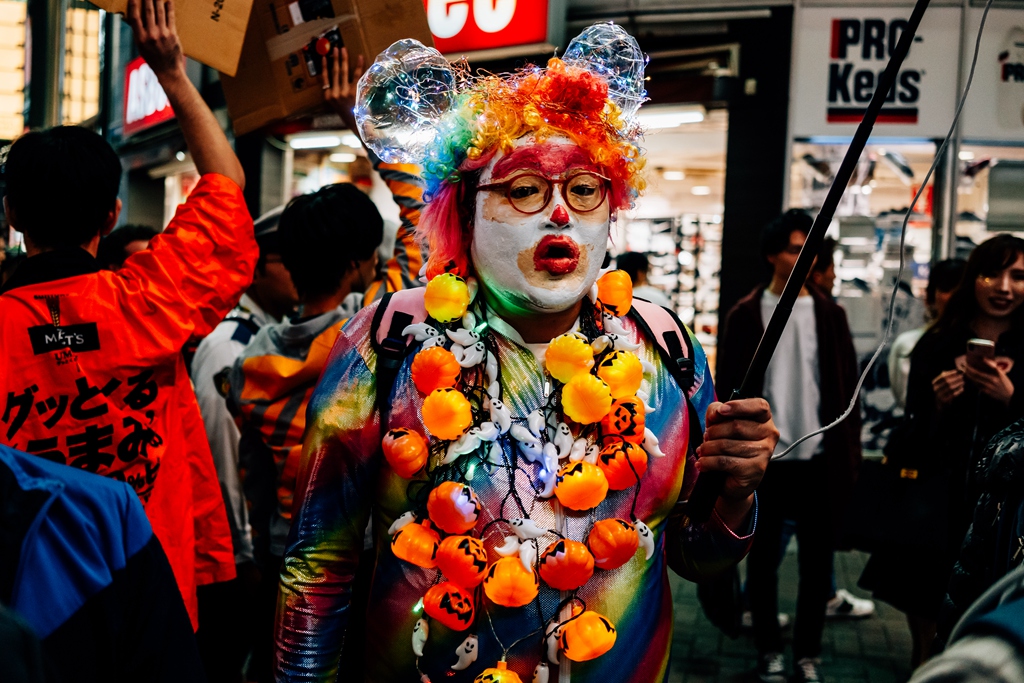 当地时间2019年10月26日,日本东京,涩谷区当晚举行万圣节庆祝活动.