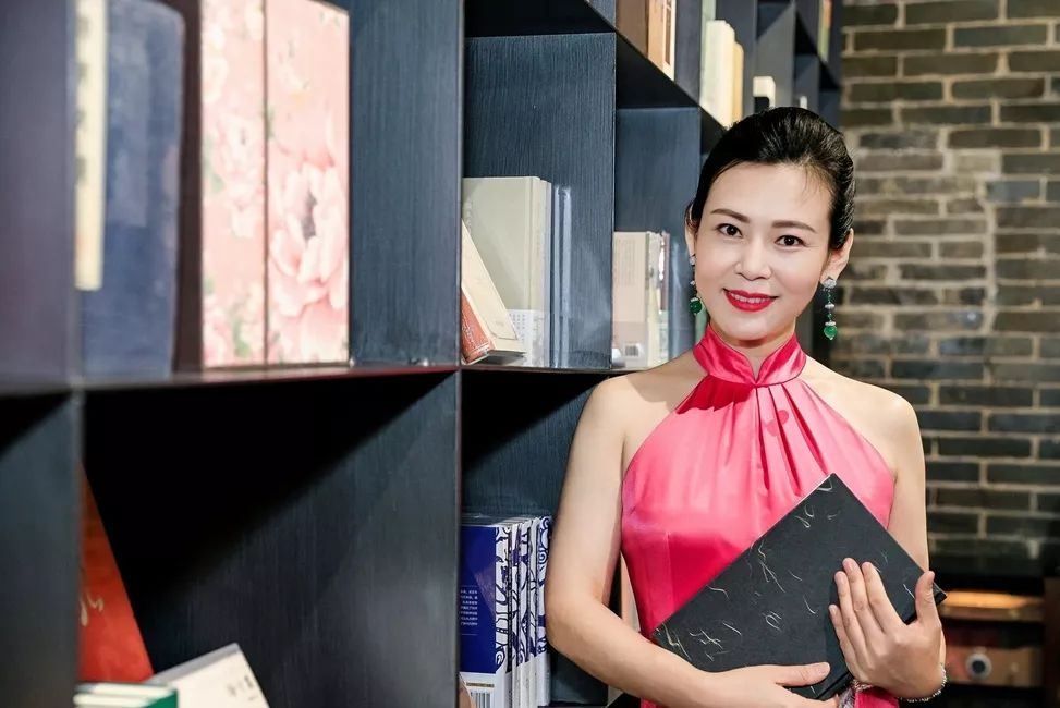珠海精英女性图鉴丨她们像一束光,在同一个城市里闪亮