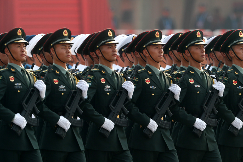 国庆大典威风凛凛15个徒步方队接受检阅