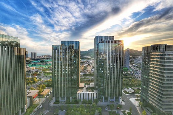 上实中心一家上海企业的青岛故事