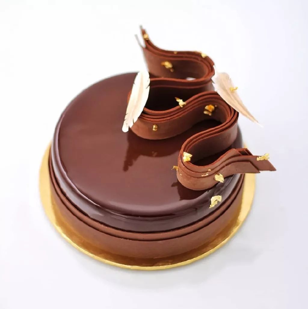 30款法式甜品装饰你更钟爱哪一款?淋面?喷砂?巧克力摆件?还是