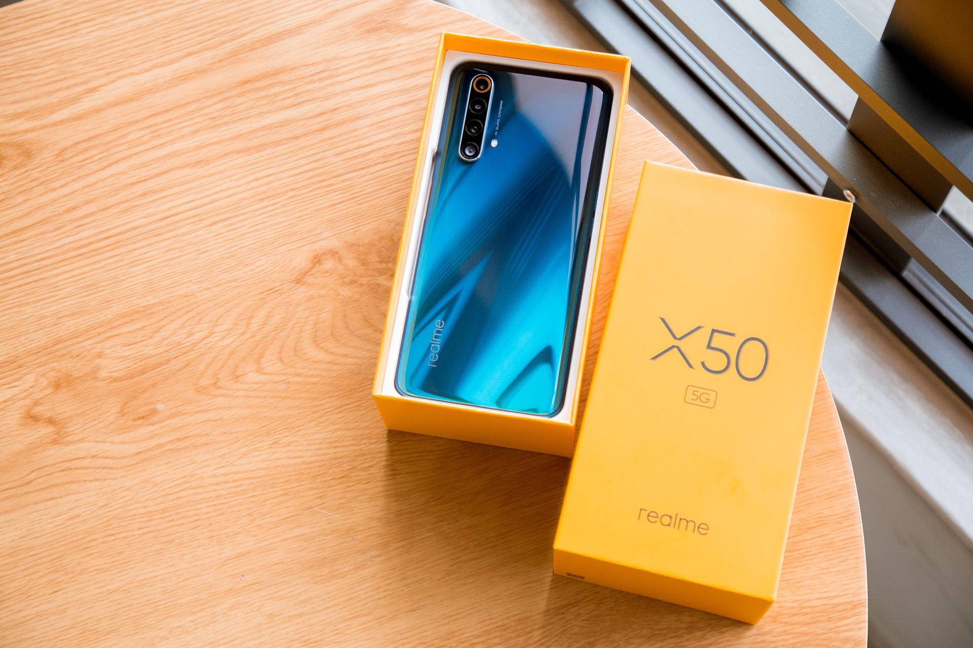 realme真我x50上手初体验拥有120hz屏幕和骁龙765g的5g手机真的很爽