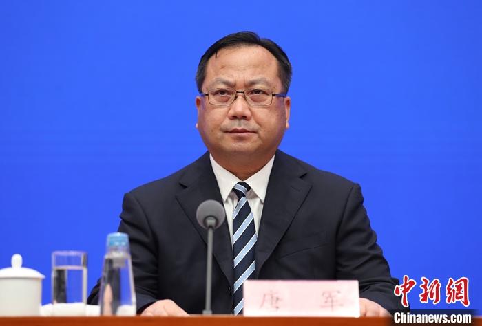 国家市场监督管理总局副局长唐军介绍,中国推进商事制度改革取得明显