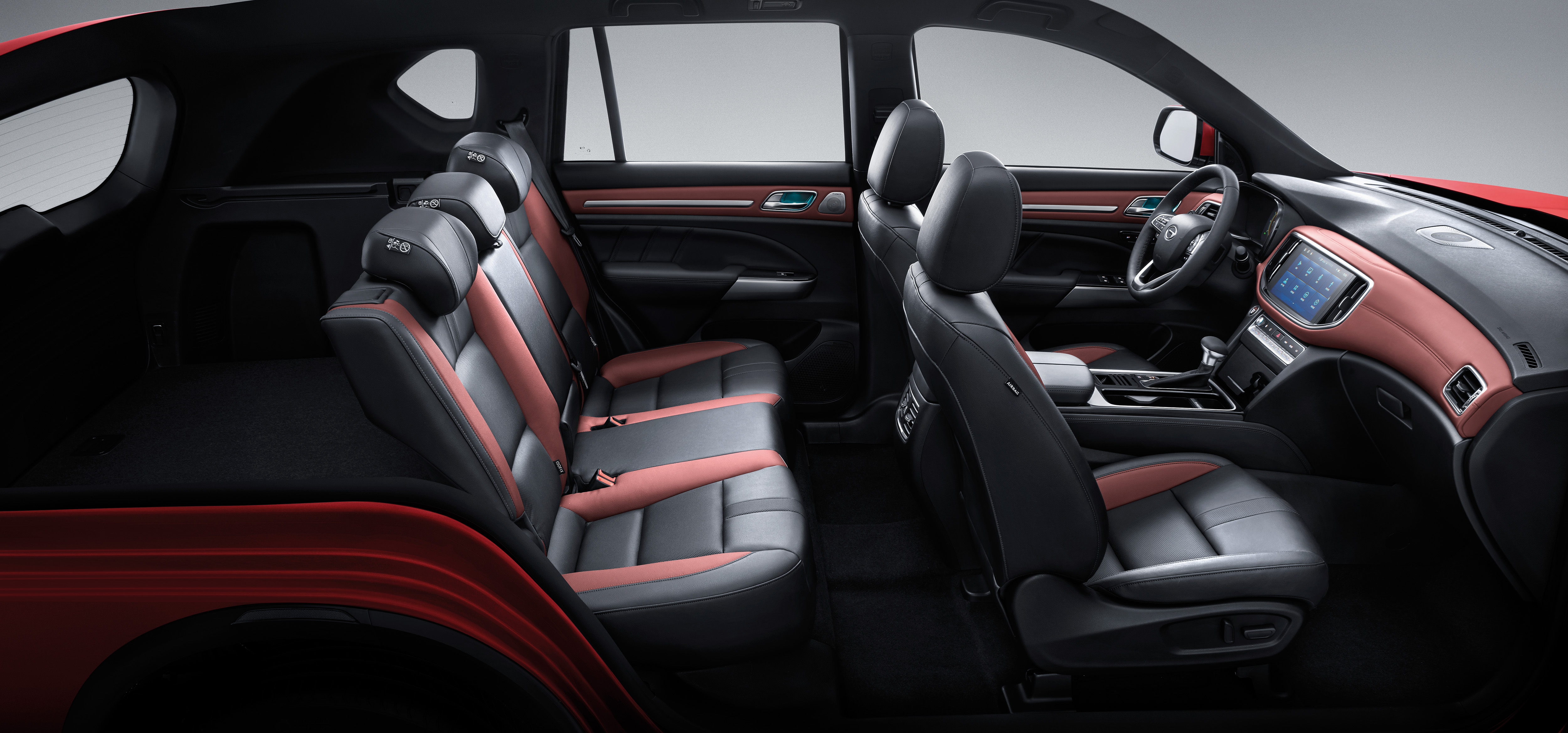 广汽传祺gs8s上市 售15.58万元-19.28万元