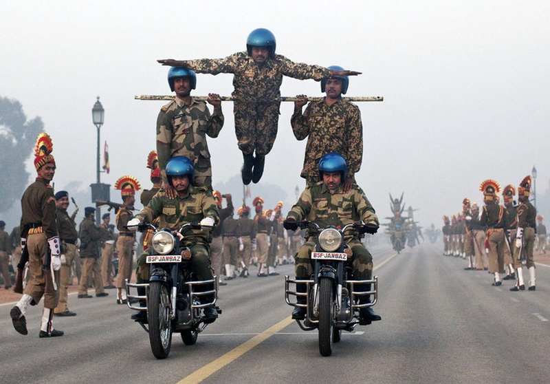 天下无敌!印度陆军摩托车表演队