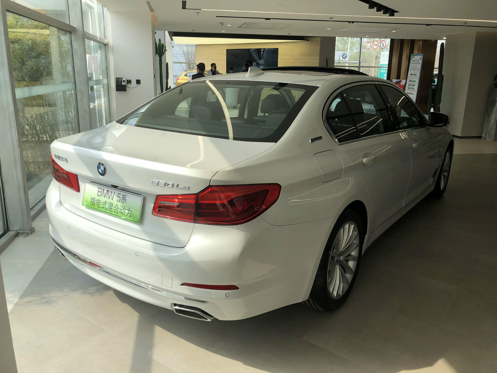 现金优惠6万元 宝马525li落地约43万元