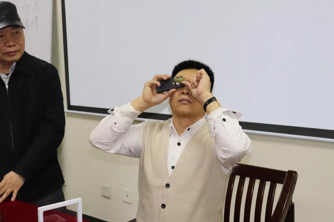 【新文化艺术培训中心】杂项专家李彦君老师艺术品微观鉴定课程