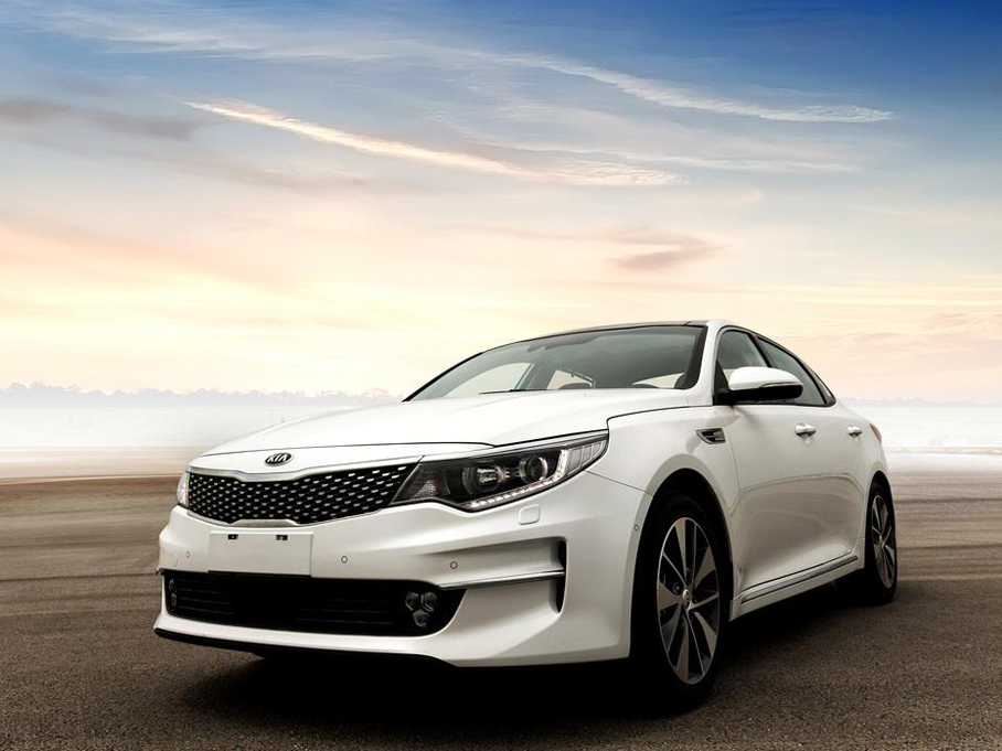 半步轮语丨新一代起亚k5能否重拾当年屌丝三宝风采