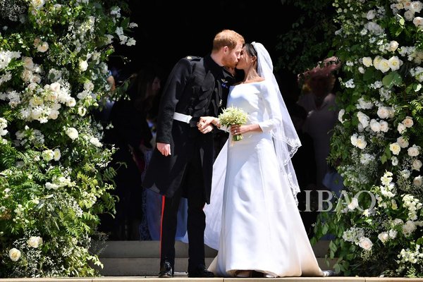 来和编辑一起看看，Meghan Markle喜欢的珠宝首饰是什么样子的？