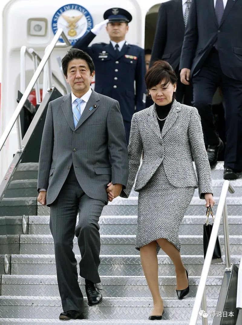 安倍首相夫人的居酒屋
