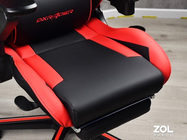 DXRacer迪锐克斯手游电竞椅评测 专业更舒适