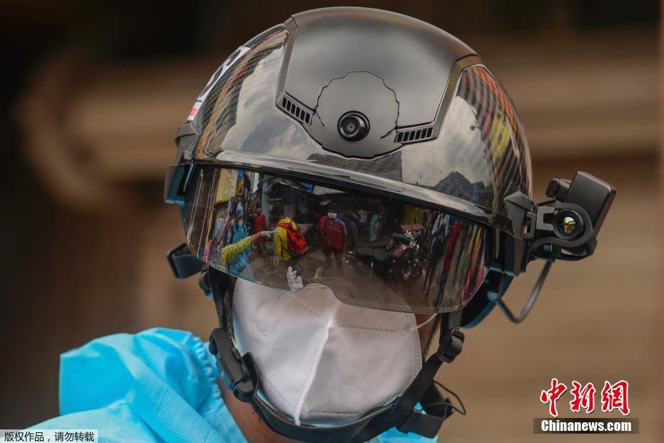  印度官方21日公布的新冠疫情最新数据显示，截至当地时间上午8时，全国累计确诊病例1155191例，累计死亡28084例。