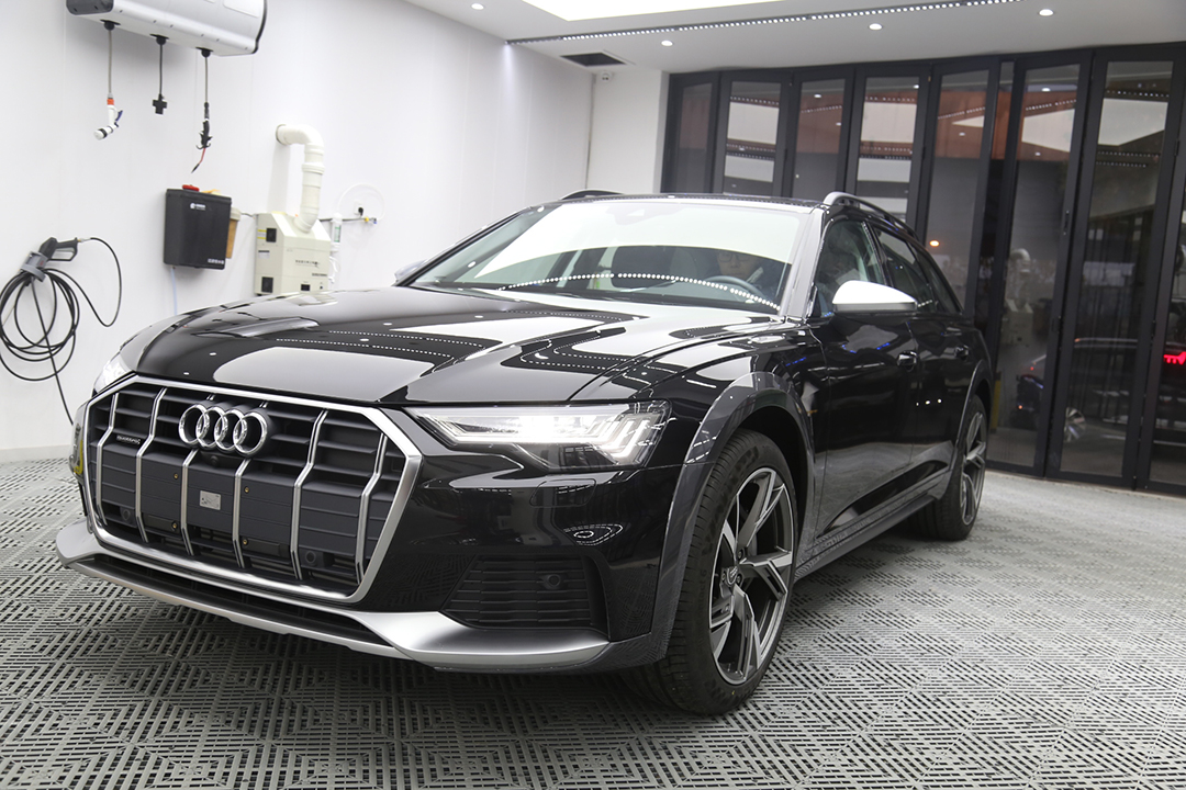 奥迪a6落地70公里改轮毂 360全景 银耳后视镜壳 全车xpel车衣