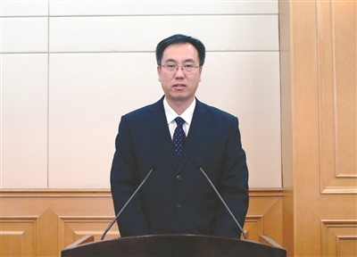 六位领导干部晒出"履职成绩单"