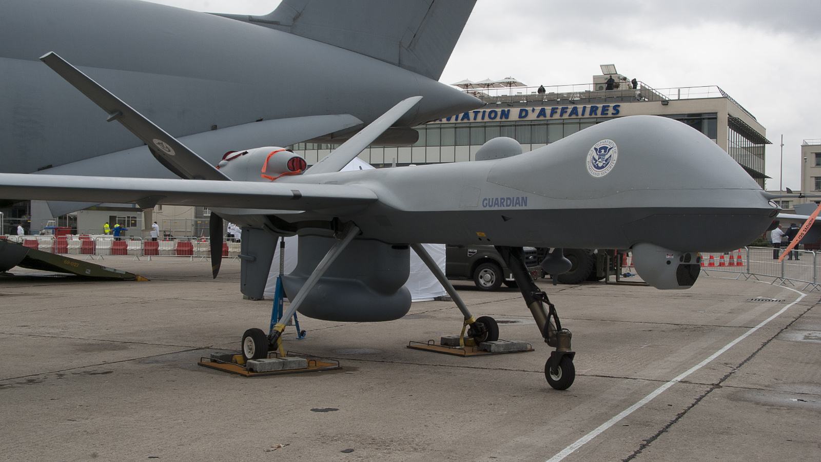 美国计划向台湾出售至少4架"海上捍卫者"大型无人侦察机,配合地面站