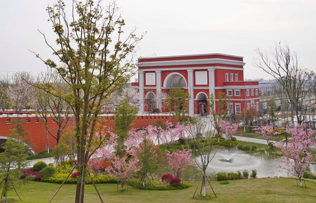 美翻华为桑田岛基地正式亮相