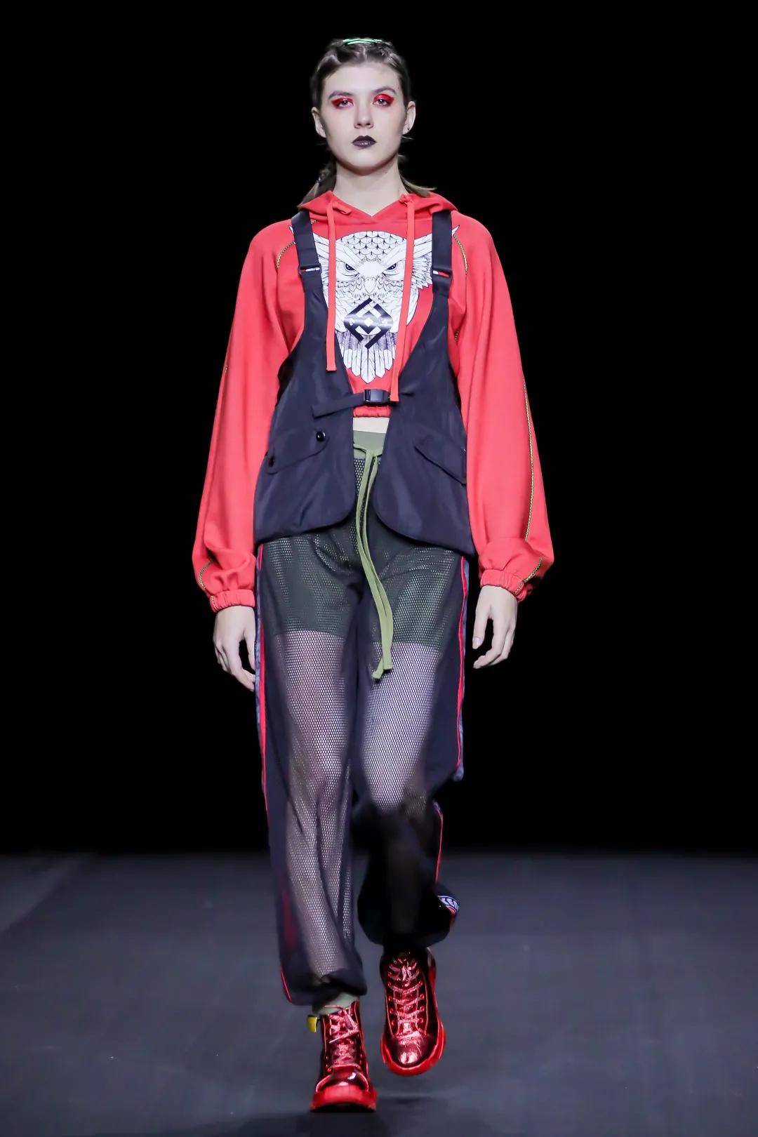 趋势 | 2021春夏中国国际时装周流行设计手法及元素分析