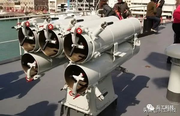 由海到陆对越作战中大显神威的81式火箭扫雷车竟然是由海军深弹演变