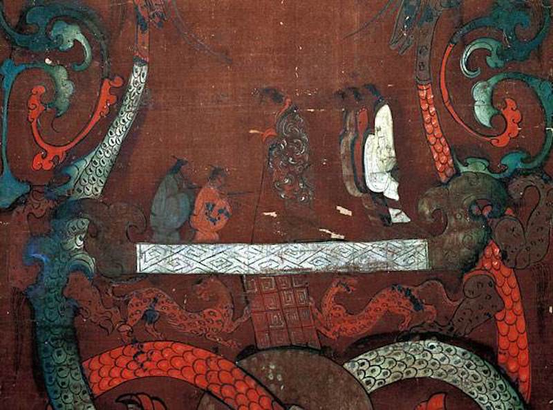 西汉马王堆一号汉墓帛画,墓主人穿着的紫袍带有五色花纹