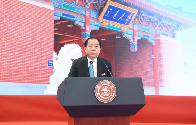 高校严进严出进了名校更不能松口气歇歇脚上海交大校长敲警钟