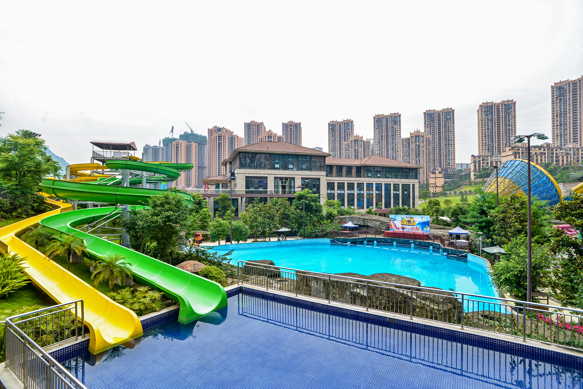 泽胜温泉水上乐园将于6月20日开园,劲歌热舞等你来观赏 __凤凰网