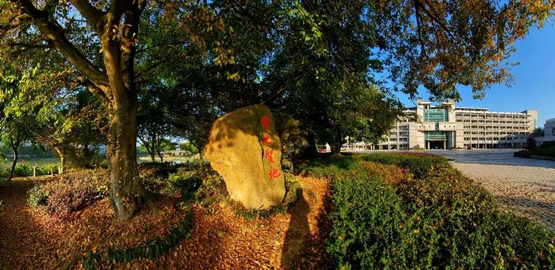 721分,711分,708分!温一中学霸天团亮相