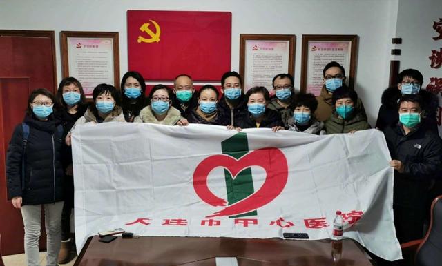 武汉入辽人口_武汉地铁出人口图片