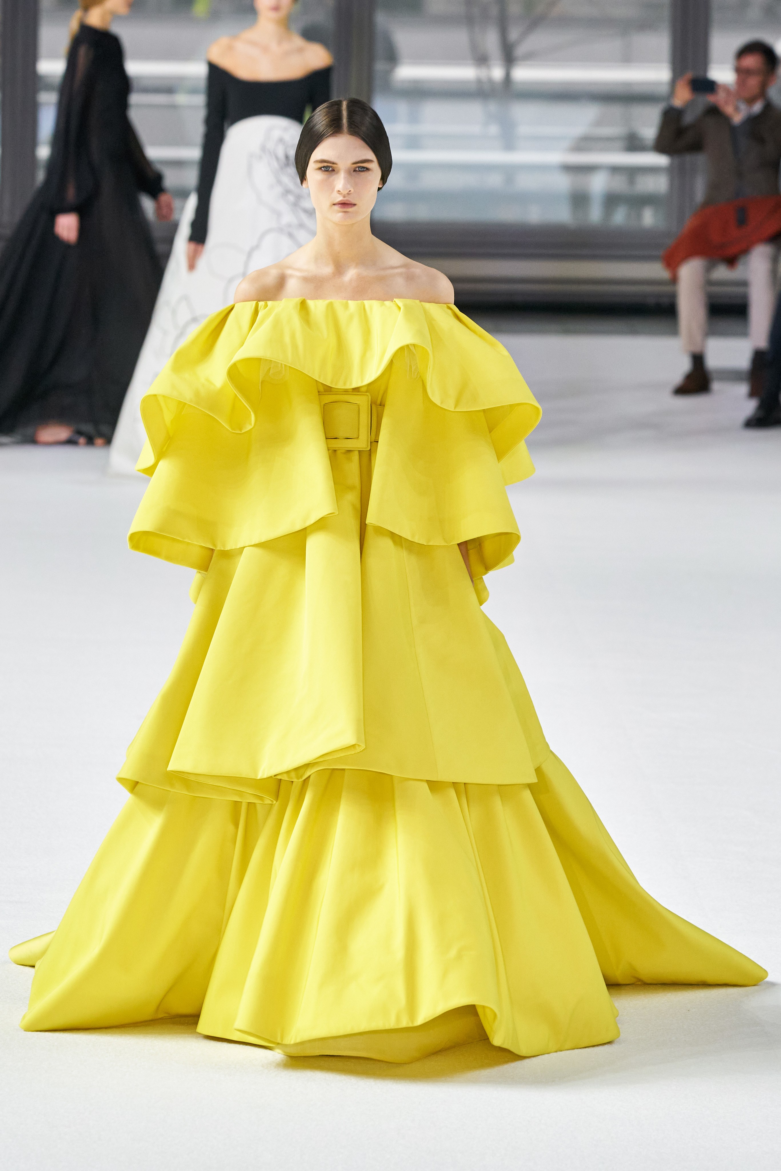 carolinaherrera2020秋冬纽约时装周华丽是最好的语言